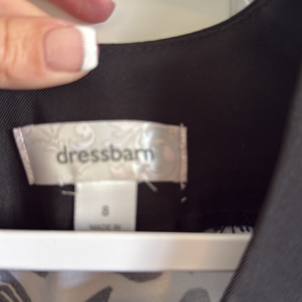 Dressbarn Size 8 Black and White Floral Dress - Picture 4 of 7